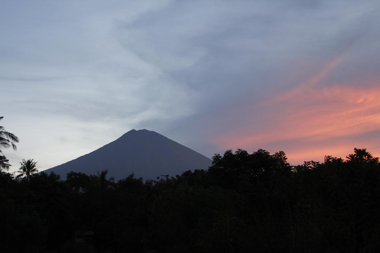 Bunga Laut Bungalow Amed Exterior foto